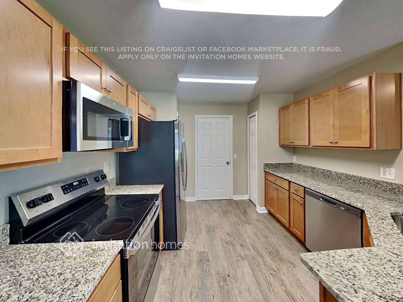 Building Photo - 712 Hamster Ct