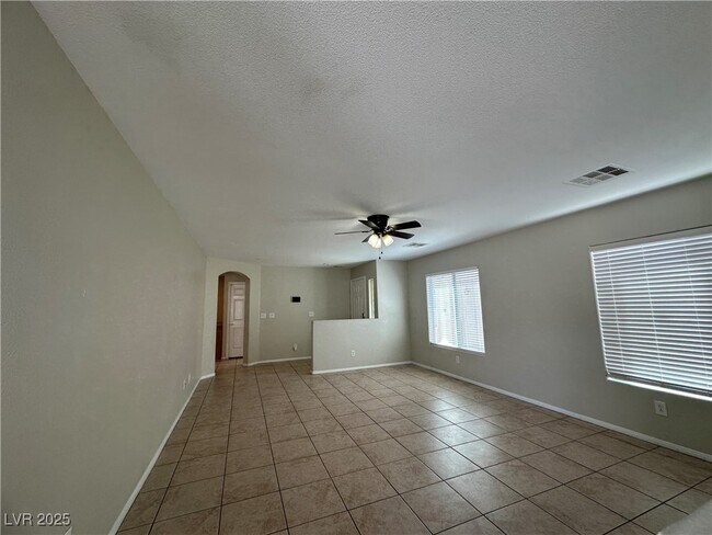 Building Photo - 5926 Mahogany Mountain Dr