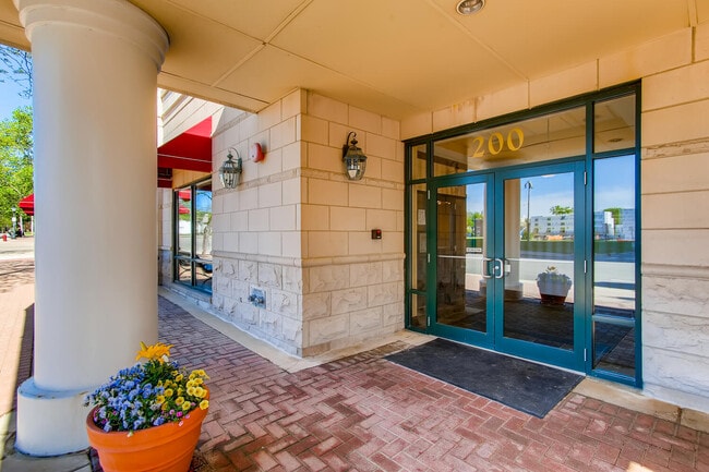 Building Photo - 200 W Campbell St