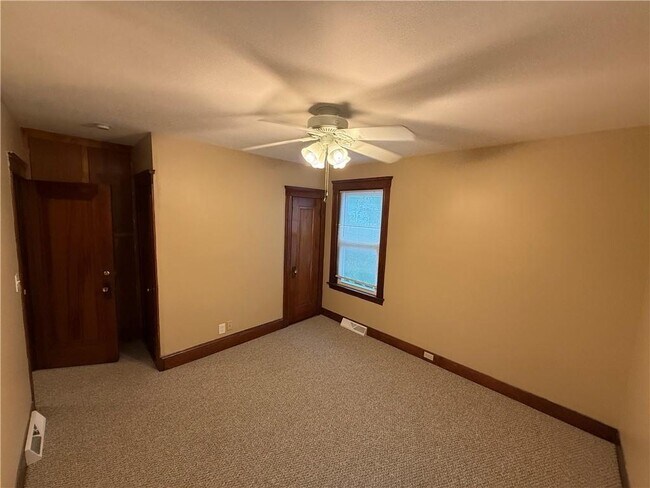 Building Photo - 1 Drolet Ave