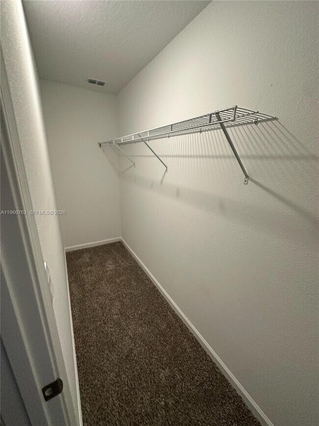 Building Photo - 235 Sage Br St