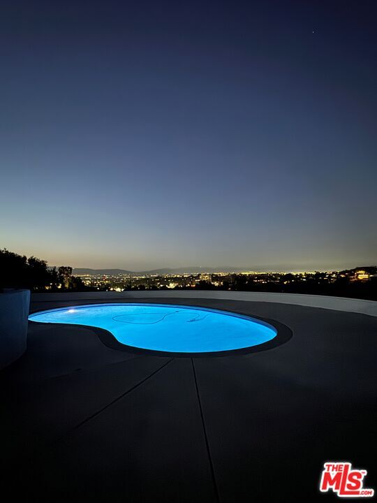 Building Photo - 5026 Medina Rd