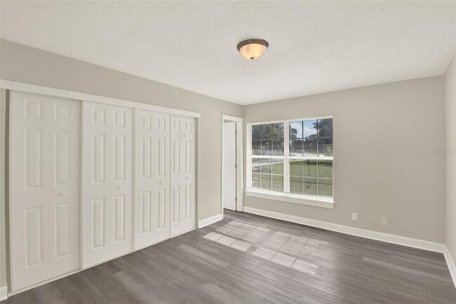 Building Photo - 3 Trophy Ln