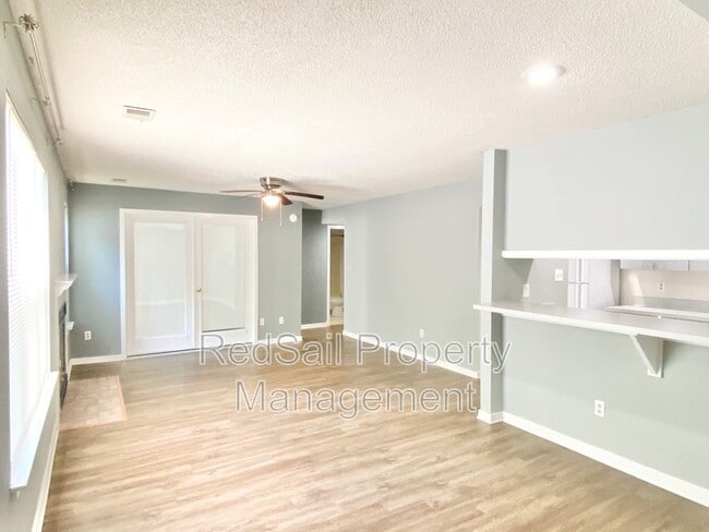 Building Photo - 12750 St George St