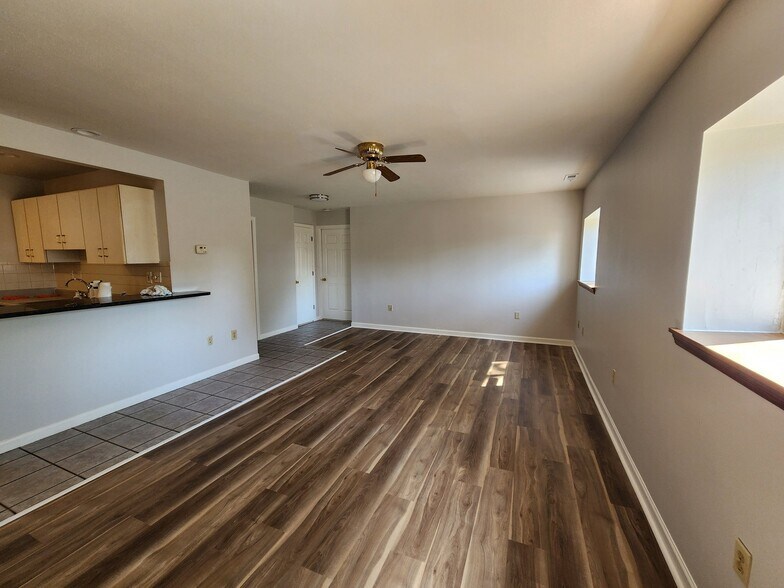 Building Photo - 2744 Dalton Ave