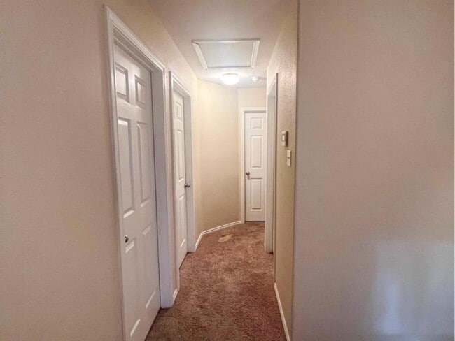 Building Photo - 332 Kahlo Loop