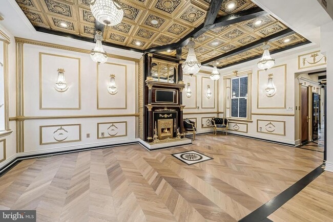 Building Photo - 810 Prince St