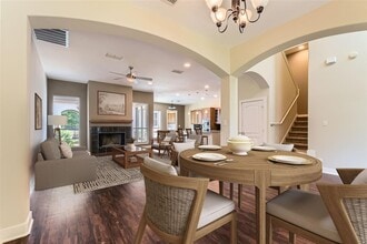 Building Photo - 462 Stagecoach Trail