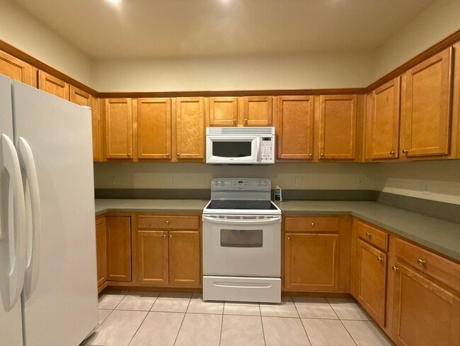 Building Photo - 5508 Hampton Woods Way