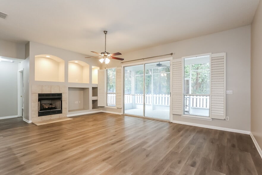 Building Photo - 923 Mystic Harbor Dr