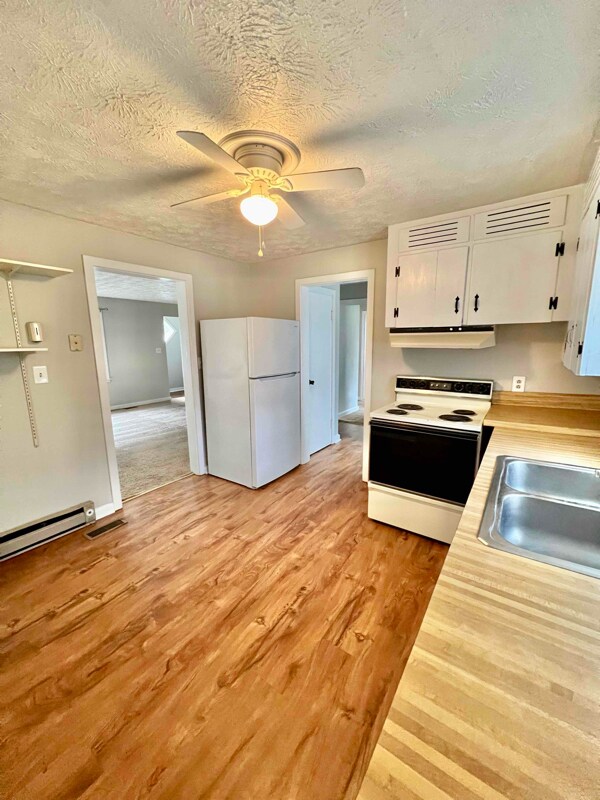 Building Photo - 143 Shenandoah Dr