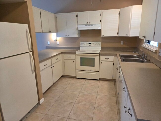 Building Photo - 1422 36th Ave