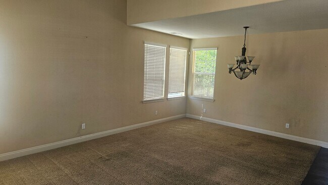 Building Photo - Four Bedroom Home Available!