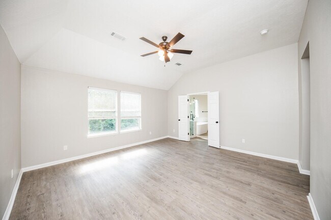 Building Photo - 14011 Cypress Falls Dr