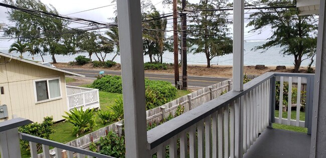 Building Photo - Hauula