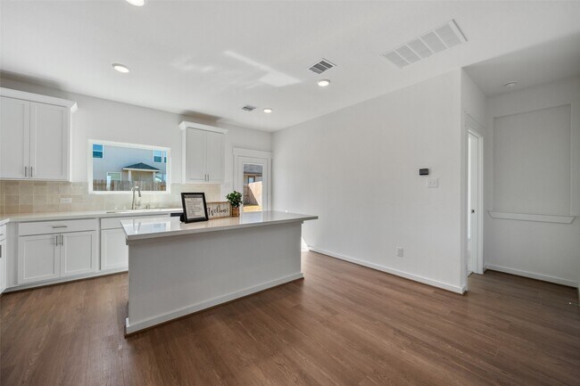 Building Photo - 4418 Azalea Blossom Rd