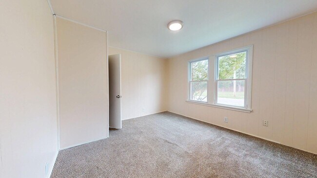 Building Photo - 8200 Beman Ave