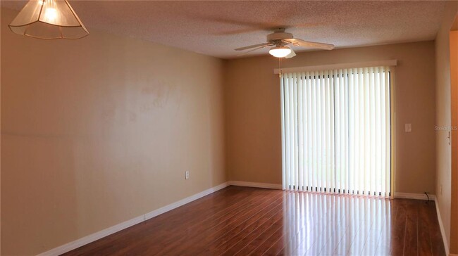 Building Photo - 5024 Terrace Palms Cir