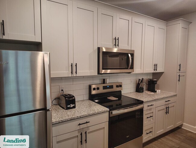 Building Photo - 120 SW 148th Dr