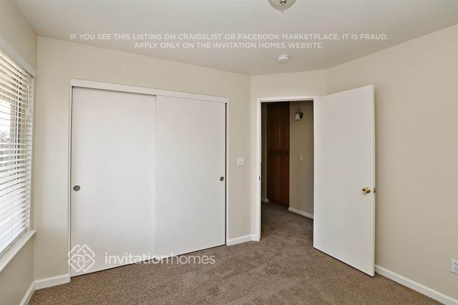 Building Photo - 5537 Blue Sapphire Way