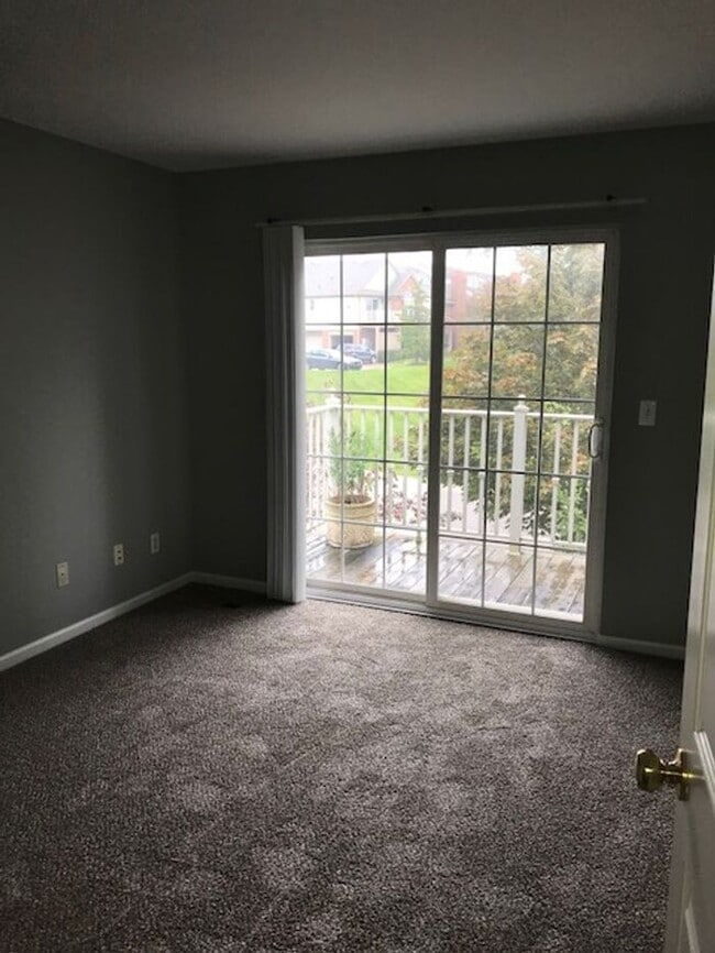 Building Photo - Beautiful 2 bedroom 2 bathroom Condo in Sl...