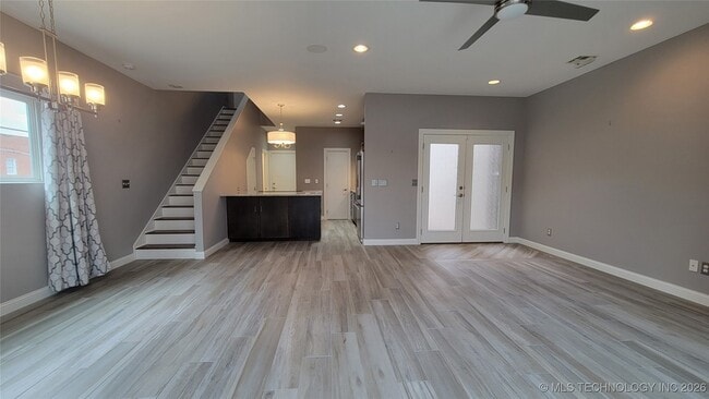 Building Photo - 1430 S Quincy Ave