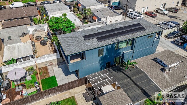 Building Photo - 4980 Narragansett Ave