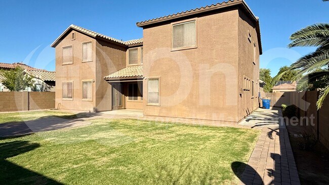 Building Photo - 440 S Emerson St