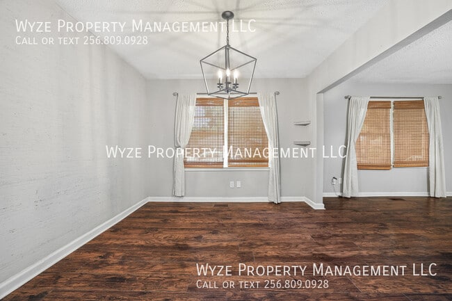 Building Photo - 1703 Sandlin Ave SE