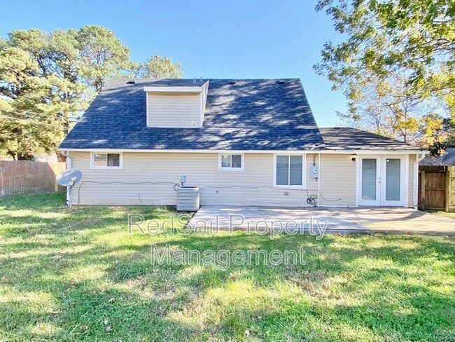 Building Photo - 6209 Ball Ave