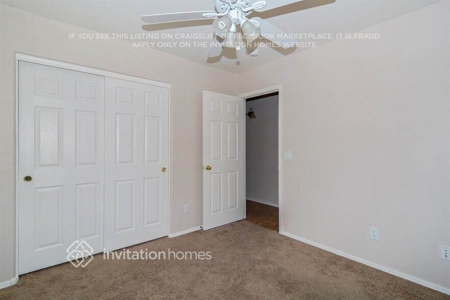 Building Photo - 14816 N 129th Dr