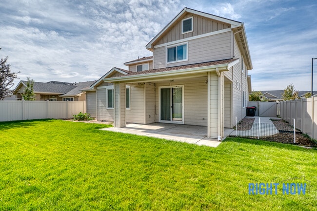 Building Photo - 4648 N Elisha Ave