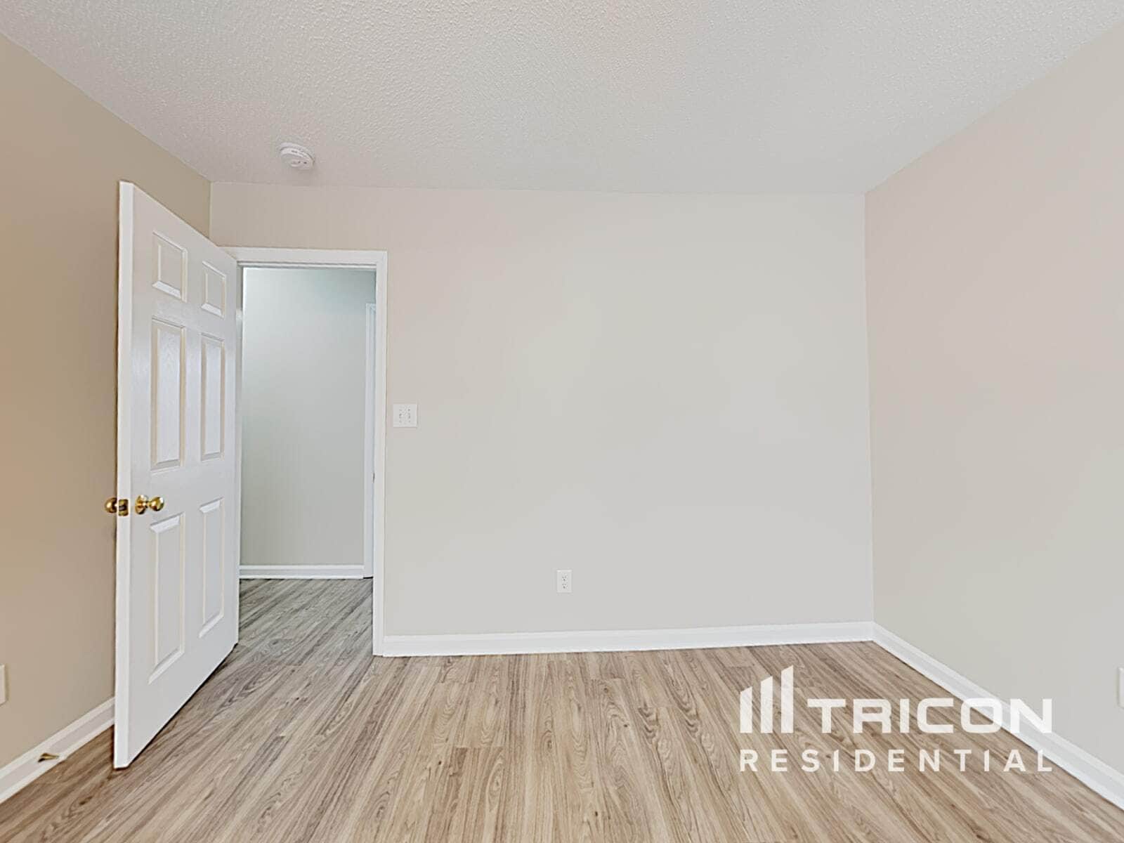 Building Photo - 204 Wexford Dr