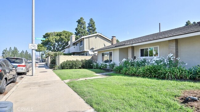 Building Photo - 12700 Newport Ave