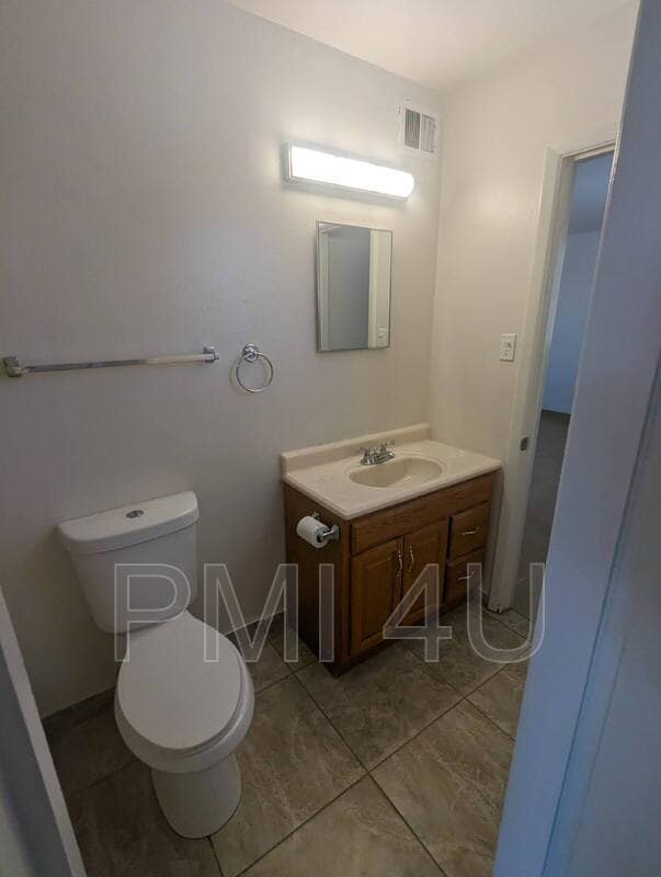 Building Photo - 1801 Corte Adelina SW
