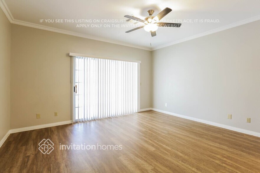 Building Photo - 7708 Musical
