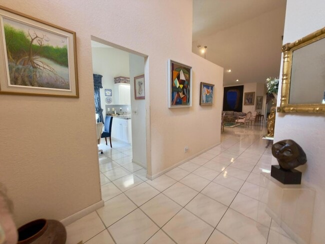 Building Photo - 7922 Sandy Pointe Dr