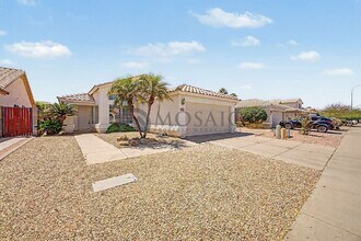 Building Photo - 1271 W Gail Dr