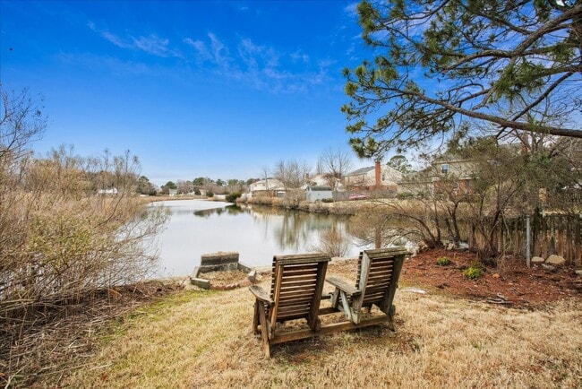 Building Photo - 5BR Back River Views | 2-Car Garage | Cul-de-Sac | Hampton VA