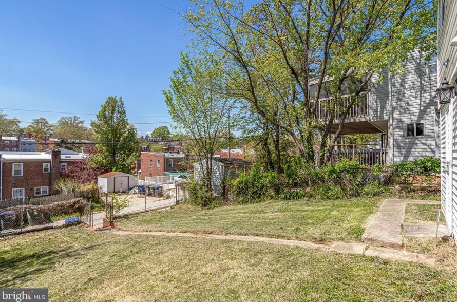 Building Photo - 1807 41st Pl SE