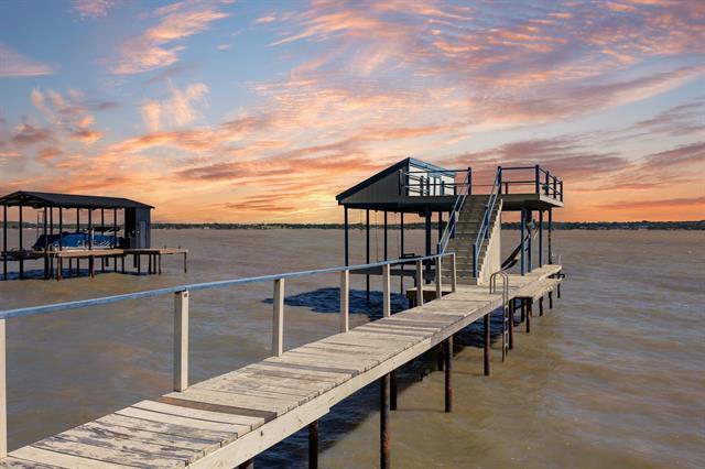 Building Photo - 18409 Shore Dr