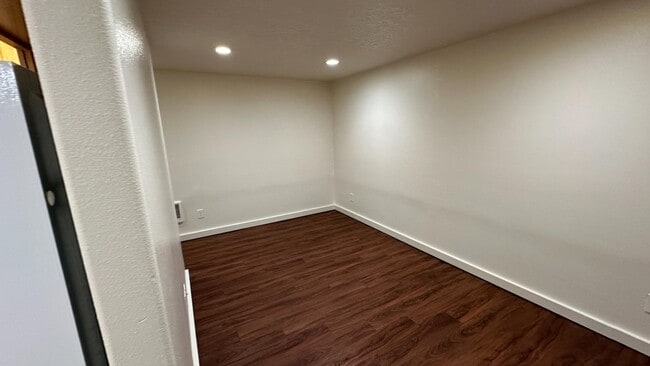 Building Photo - 15616 SE Division St