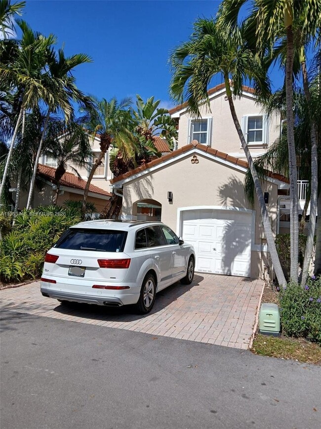 Building Photo - 1065 River Birch St