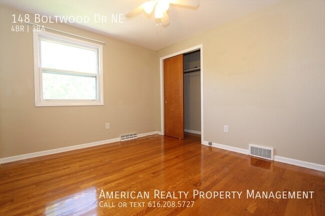 Building Photo - 148 Boltwood Dr NE