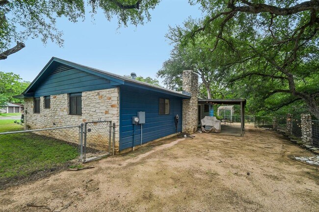 Building Photo - 5409 Hunters Glen