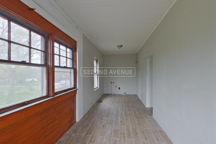 Building Photo - 916 Indiana St