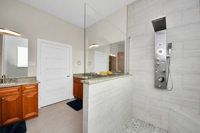 Building Photo - 2003 Marthoman Drive