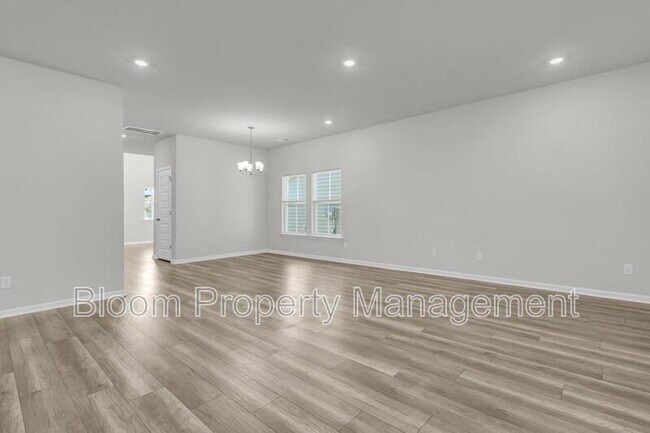Building Photo - 181 Camellia Bloom Dr