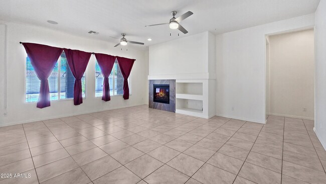 Building Photo - 4219 N 161st Ave