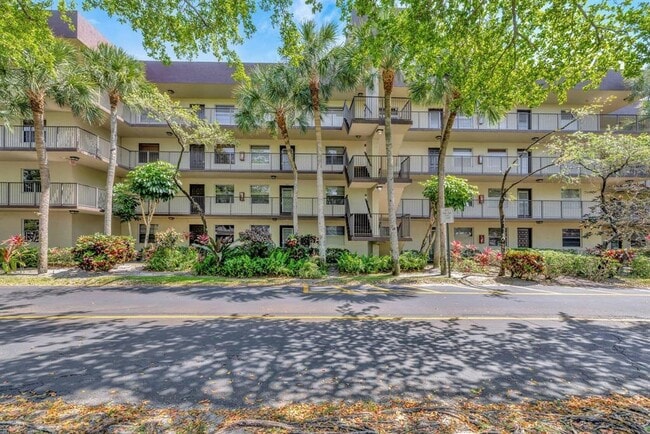 Building Photo - 3301 NW 47th Terrace